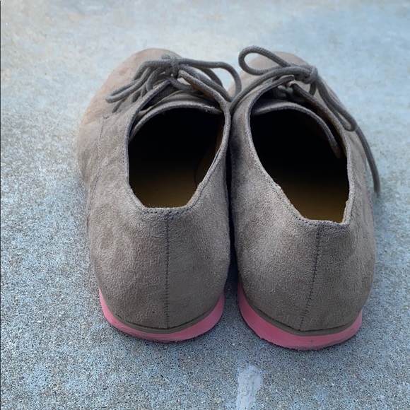 American Eagle Tan Loafers - Picture 3 of 5